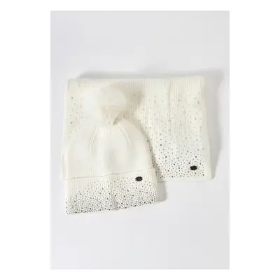 Gorro y bufanda para mujer de color blanco